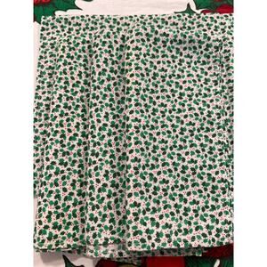Green Holly Christmas Cloth Napkins Set of 4